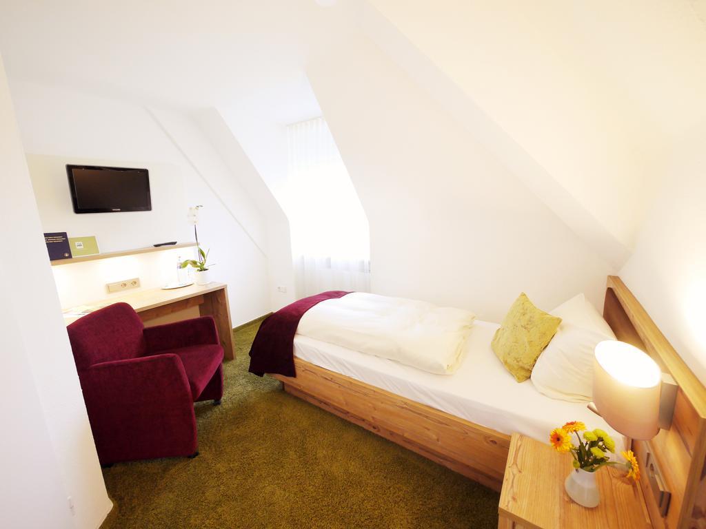 Kreuz-Post Hotel-Restaurant-Spa Vogtsburg Habitación foto